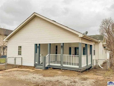 /international/us/2926-n-15-1-2-street-terre-haute-in-110098179709/?lang=en