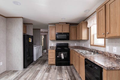 /international/us/139-oak-street-st-johnsbury-vt-110098024515/