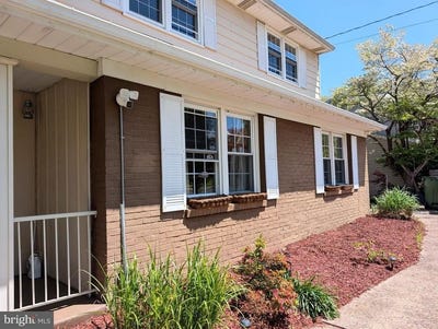 /international/us/409-whitman-drive-blackwood-nj-110108389387/