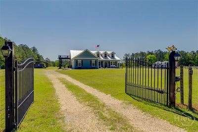 /international/us/116-runs-crossing-drive-springfield-ga-110098785573/