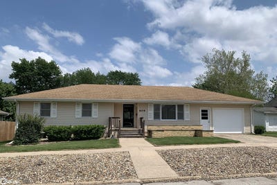 /international/us/409-n-birch-street-creston-ia-110108144820/