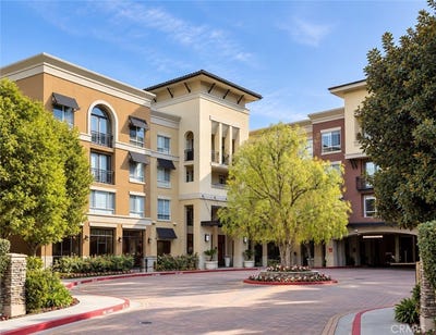 /international/us/24595-town-center-drive-valencia-ca-110110171873/