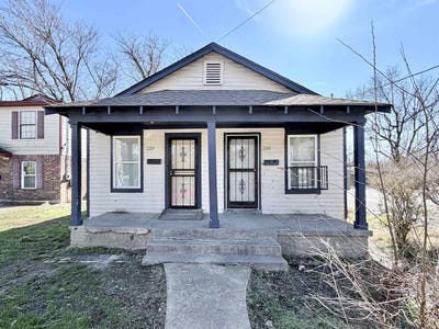 /international/us/2261-hunter-ave-memphis-tn-110109888840/