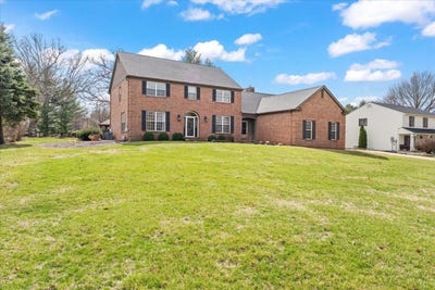 /international/us/1303-hickory-tree-court-mahomet-il-110106275869/