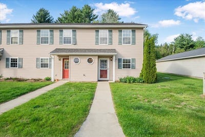 /international/us/43-colonial-road-fairfax-vt-110108490607/
