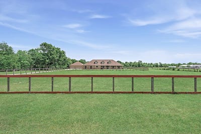 /international/us/8295-winzer-rd-beaumont-tx-110107988162/