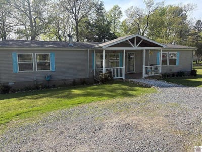 /international/us/243-washburn-rd-benton-ky-110107203368/
