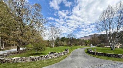 /international/us/7-dusty-hollow-lane-dorset-vt-110108500422/
