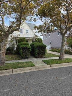 /international/us/309-e-10th-avenue-north-wildwood-nj-110120068093/