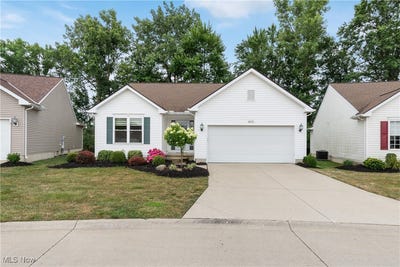 /international/us/6231-dogwood-lane-north-ridgeville-oh-110101011480/