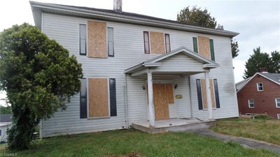 /international/us/241-rockford-street-mount-airy-nc-110100391070/?lang=it