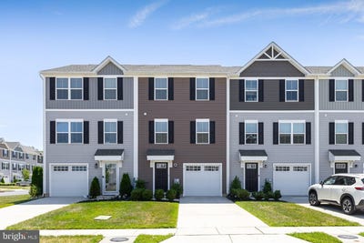 /international/us/6-burr-street-williamstown-nj-110108696441/