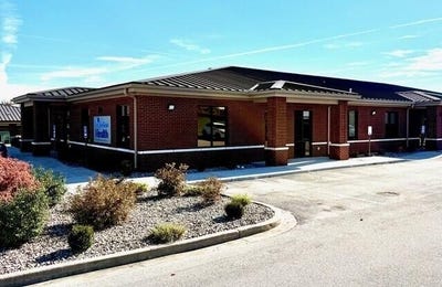/international/us/220-tower-circle-somerset-ky-110104850955/