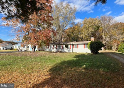 /international/us/12105-allen-avenue-king-george-va-110108802701/
