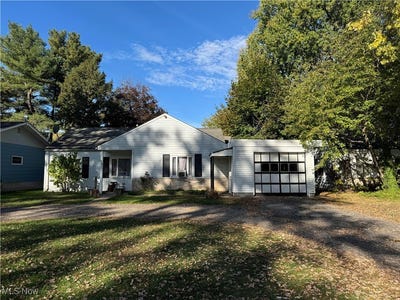/international/us/850-bank-street-painesville-oh-110102976331/