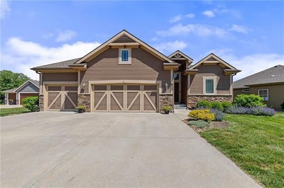 /international/us/800-e-13th-terrace-kearney-mo-110108090030/