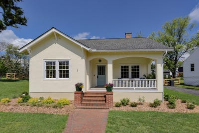 /international/us/911-thornhill-rd-lexington-va-110107715578/