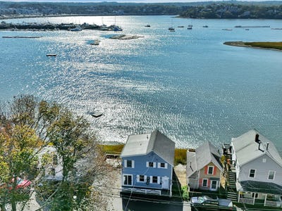 /international/us/29a-bay-st-hull-ma-110120585422/