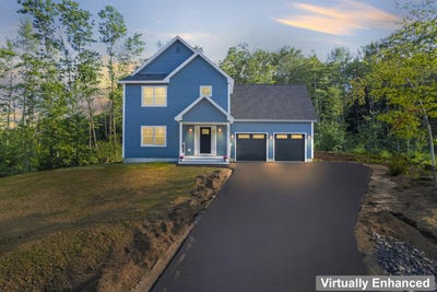 /international/us/53-woodbrey-lane-standish-me-110100983253/