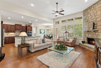 /international/us/205-amiata-ave-lakeway-tx-110106918797/