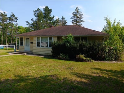 /international/us/102-e-college-avenue-ladysmith-wi-110100163361/