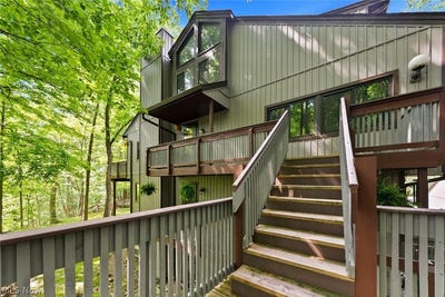 /international/us/2189-pinebrook-trail-cuyahoga-falls-oh-110108848621/?lang=it