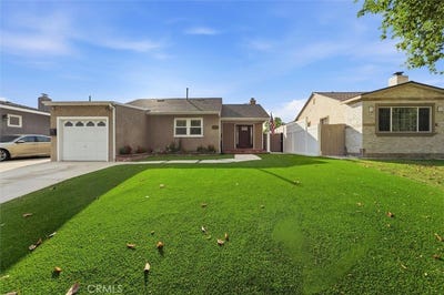 /international/us/3329-n-los-coyotes-diagonal-long-beach-ca-110109035502/