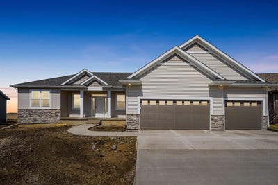 /international/us/4408-granite-ridge-road-cedar-falls-ia-110095467200/