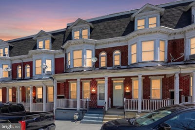 /international/us/529-thomas-street-york-pa-110108296379/