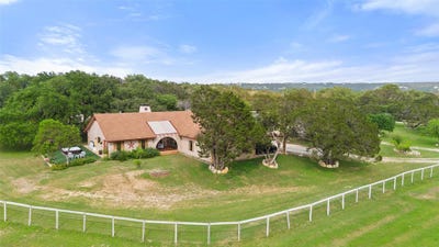 /international/us/23200-fulkes-rd-leander-tx-110108411458/
