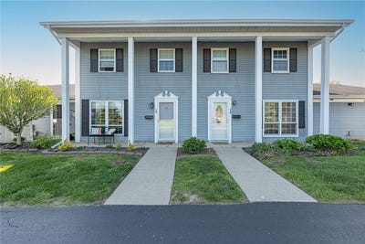 /international/us/3-cedar-cove-lebanon-oh-110107554153/