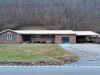 /international/us/10361-state-hwy-194-e-kimper-ky-110104482727/