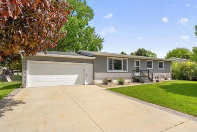 /international/us/309-1st-street-nw-byron-mn-110108354288/