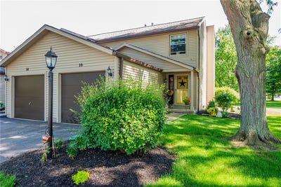 /international/us/16-devonshire-circle-penfield-ny-110108694633/