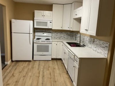 /international/us/4841-highway-35-n-rockport-tx-110099596585/
