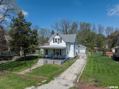 /international/us/1013-washington-avenue-galesburg-il-110107733536/