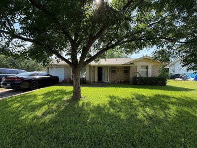 /international/us/616-stonewall-drive-euless-tx-110109152367/