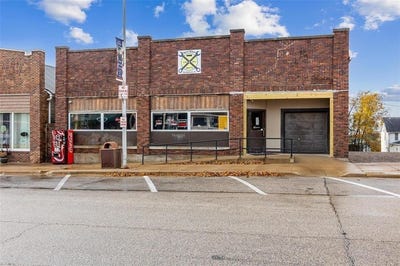 /international/us/211-e-1st-street-mechanicsville-ia-110101365005/