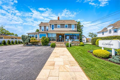 /international/us/2904-lincoln-avenue-oceanside-ny-110119930749/