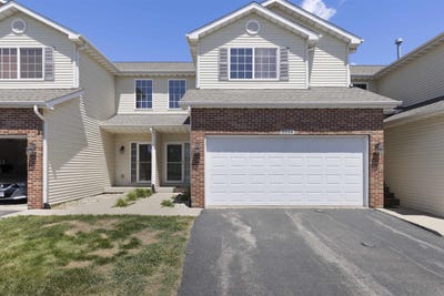 /international/us/2246-derby-lane-belvidere-il-110107983657/