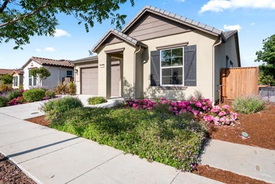 /international/us/681-segovia-dr-hollister-ca-110099920827/