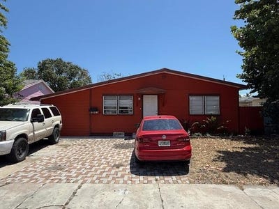 /international/us/1126-s-l-street-lake-worth-beach-fl-110099012792/