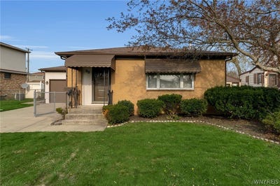 /international/us/33-marrano-drive-depew-ny-110107611919/