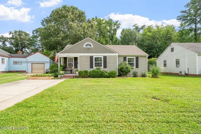 /international/us/1318-n-williams-circle-elizabeth-city-nc-110100986585/