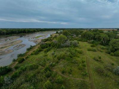 /international/us/tbd-s-190th-rd-wood-river-ne-110101981385/