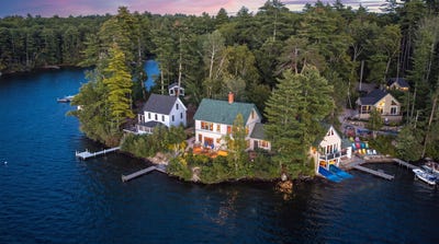 /international/us/107-leisure-lane-wakefield-nh-110110209111/