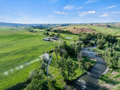 /international/us/81075-82-highway-wallowa-or-110096573191/