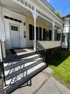 /international/us/16-mansion-street-poughkeepsie-ny-110108093817/