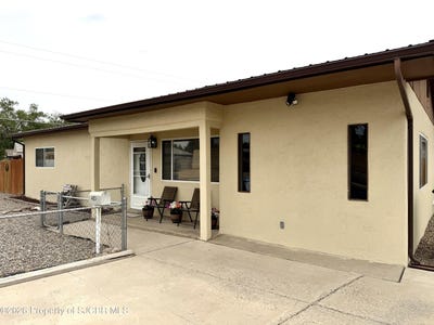 /international/us/2501-e-23rd-street-farmington-nm-110108301888/