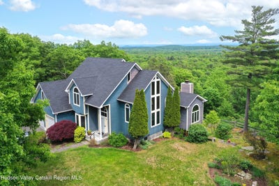 /international/us/828-w-saugerties-woodstock-road-saugerties-ny-110108353479/